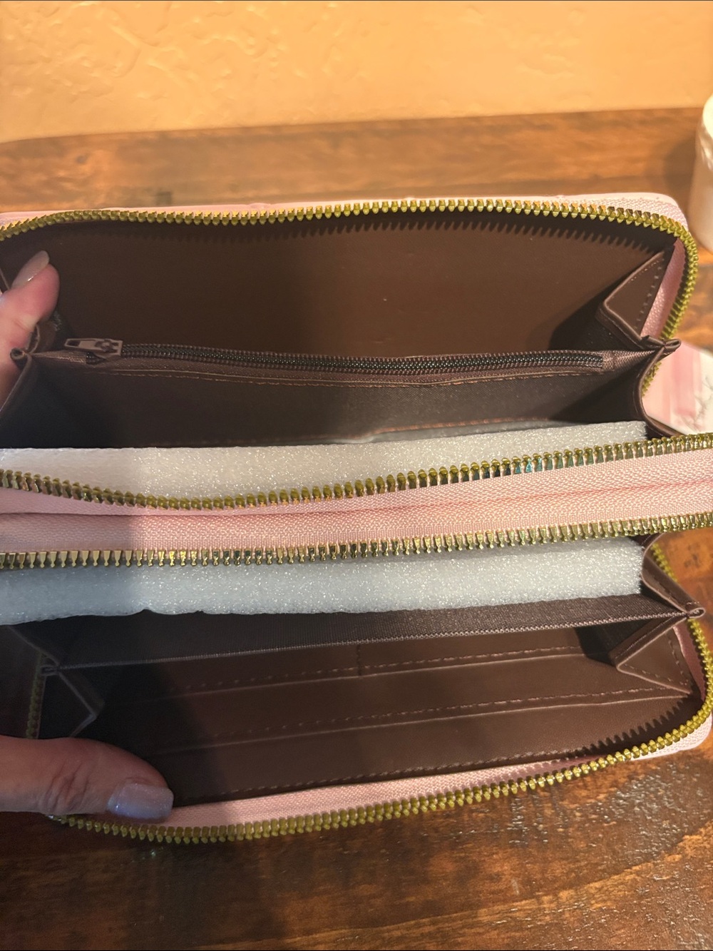Blush Crush NWT Pink Quilted Vegan Leather Double Zip Large Wallet - Picture 6 of 7